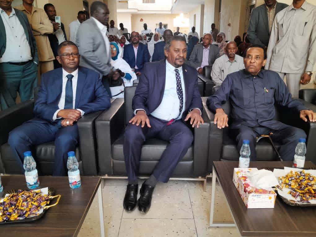 السودان – “ميرور نيوز”:   *”رئيس الوزراء” ندعو كافة المنظمات الدولية للعودة للعاصمة*