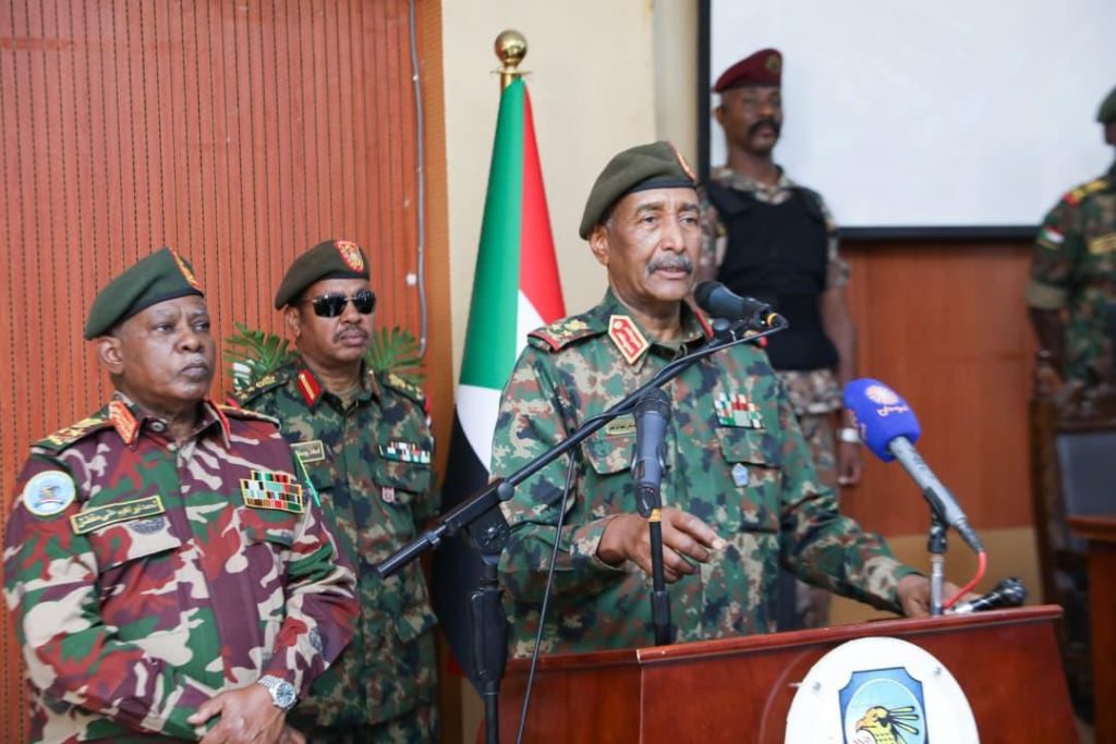 السودان – “ميرور نيوز”: *”​البرهان” مصممون على إنهاء التمرد للأبد ولن نسمح بوجوده مجدداً*   