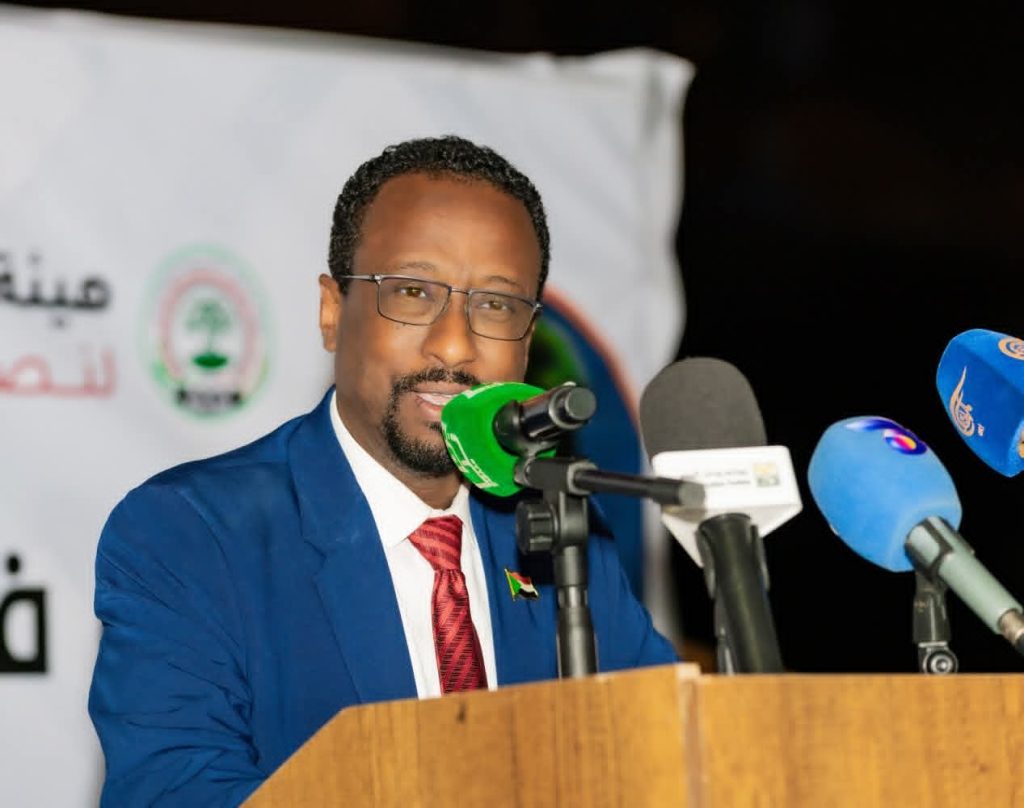 السودان – “ميرور نيوز”: *”الإعيسر”: تصريحات حمدوك في لندن تترتب عليها تبعات قانونية وأخلاقية*