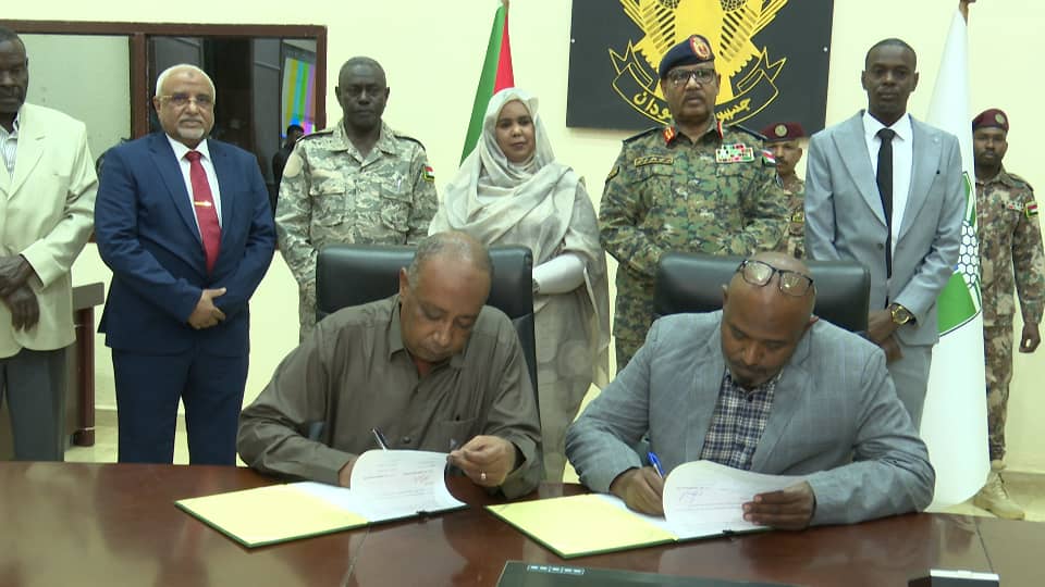 السودان – “ميرور نيوز”:  *”جابر” يشهد التوقيع علي عقد صيانة وتأهيل جسر الحلفايا*