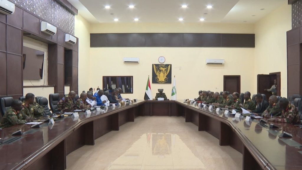 لجنة أمن ولاية الخرطوم تضع خطة أمنية متكاملة لشهر رمضان تشمل زيادة الانتشار الشرطي وتعزيز الارتكازات الأمنية…    