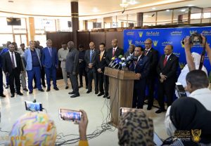 السودان – “ميرور نيوز”: *”رئيس الوزراء”: لا عودة قسرية للسودانيين من مصر واتفاق على توسيع الربط الكهربائي والتنسيق بشأن سد النهضة*