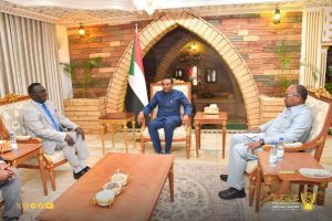السودان – “ميرور نيوز”: *رئيس الوزراء يطلع على مجمل الأوضاع بولاية النيل الابيض*
