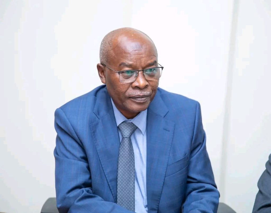 السودان – “ميرور نيوز”: *”وكيل المالية والتخطيط الاقتصادي” يصدر حزمة ضوابط لتجويد الأداء ويتعهد بحشد الموارد للصرف على الأولويات*