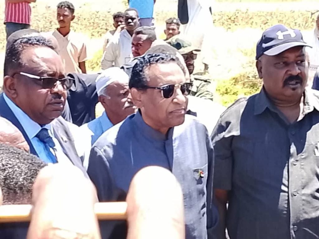 السودان – “ميرور نيوز”: *”رئيس الوزراء” يدشن حصاد القمح بمشروع الجزيرة*